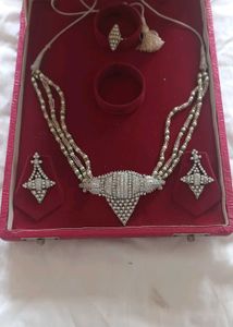 Vintage Pearl &amp; Crystal Jewelry Set