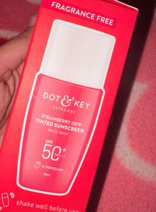 Dot &amp; Key Strawberry Sunscreen