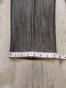 Ma2141 Sabrin cargo jeans waist 28 inches