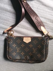 Louis Vuitton Crossbody
