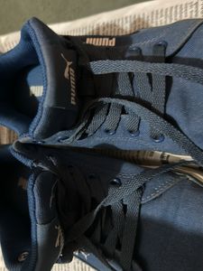 Puma Sneakers