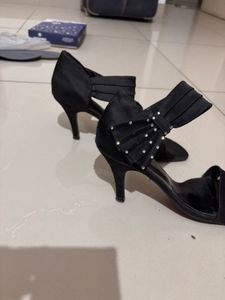 Gorgeous Black Heels For Sale!