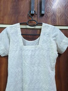 white Chikankari kurta