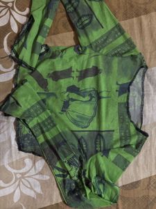 Green Graphic Print Top