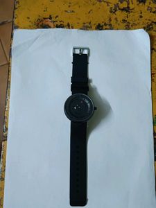 New Sleek Black Watch