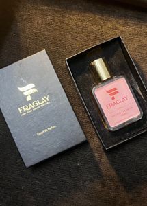 Fraglay woody venilla extrait de parfum