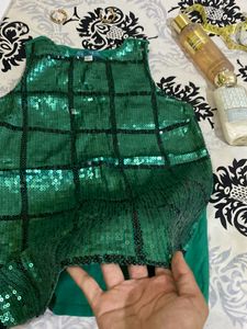 🌿shimmer Top 🌿fits Well For M-L