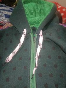 Green Printed sweater