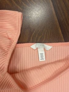 Peach Puff Sleeve Crop Top