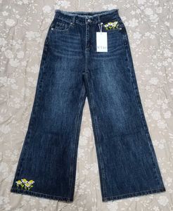 Daisy Embroidered Wide Leg Jeans