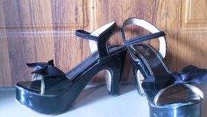 Block Heel With Black Bow