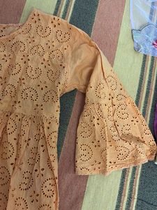 Embroidered short kurti