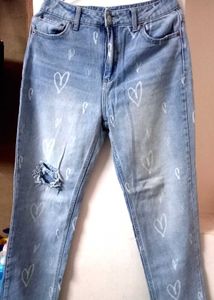 Heart Print Ripped Jeans