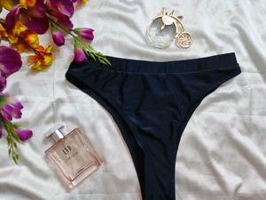 🇳🇿💫💗 Black Thong