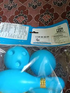 Bowling play set