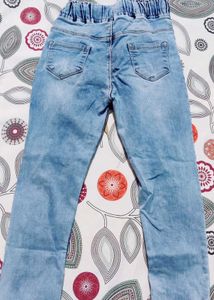 Stylish Ripped Jeans