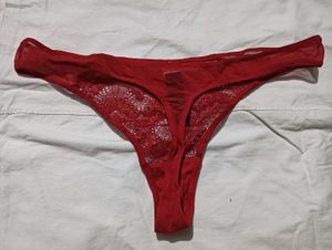 Red Lace Thong🔥