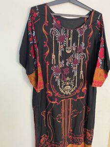 Elegant Embroidered Kurta