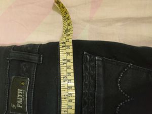 Black Jeans