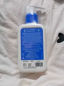 Derma Co 2.5% Benzoyl Peroxide Face Wash