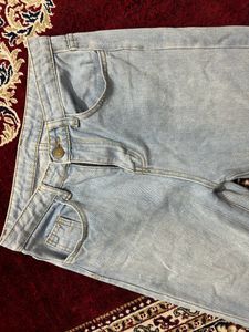 Jeans - High waisted