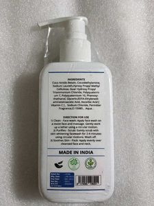 Southern Xiehe Freckle Removal Cleanser