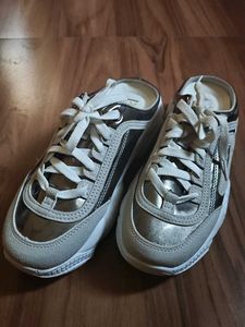 Lulu & sky Silver & White Mules/Sneakers