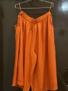 Orange Capri