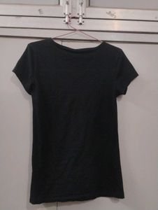 Black Basic Tee