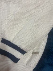 Stylish White V-Neck Sweater