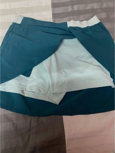 Teal Skort decathalon