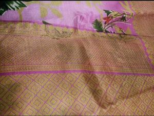 Premium Quality Saree With Blouse 🥰