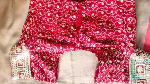 Red Embroidered Women&#39;s Blouse