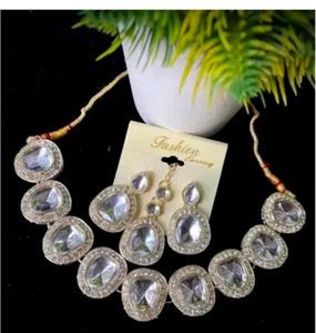 Kundan Jewellery