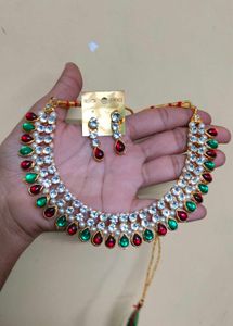 Necklace set with earrings