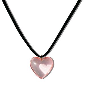 Pink Glass Heart Pendant💖