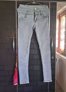 High Waist Skinny Jeans