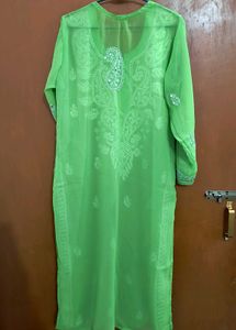 Chikankari Kurta 💚