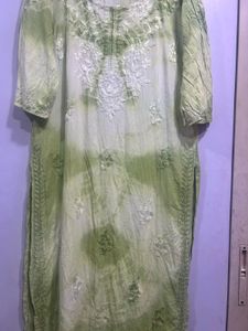 Green Tie Dye Chikankari Embroidered Kurta