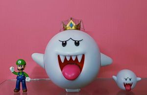 Super Mario King Boo Luigi Glow in Dark