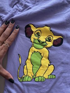 Simba Graphic Tee