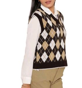 Fancy Modern Sweater For Girls