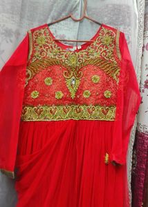 Heavy Party Wear Gown With Side Frill ❤️