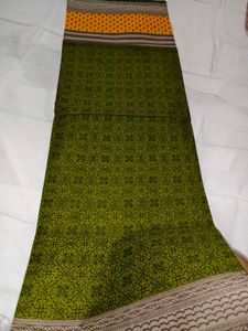 Lavi Sah Green &amp; Yellow Cotton Saree
