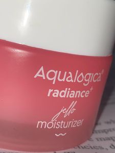 aqualogica face moisturizer