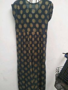 Elegant dark green kurti &amp; grey white pant