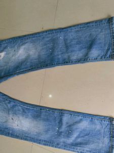 Dsquared2 Distressed Jeans