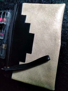 Lipstick Tester With Freebie Pouch.