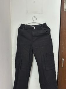 Black Cargo Pants