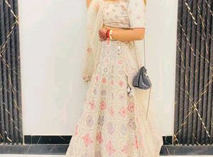 White Lahenga